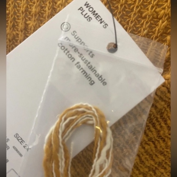 Plus Size 2X Sonoma Goods For Life Long Sleeve V-Neck Gold Striped Sweater - Picture 8 of 16